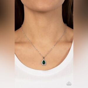 Elegant Silver and Green Teardrop Pendant Necklace